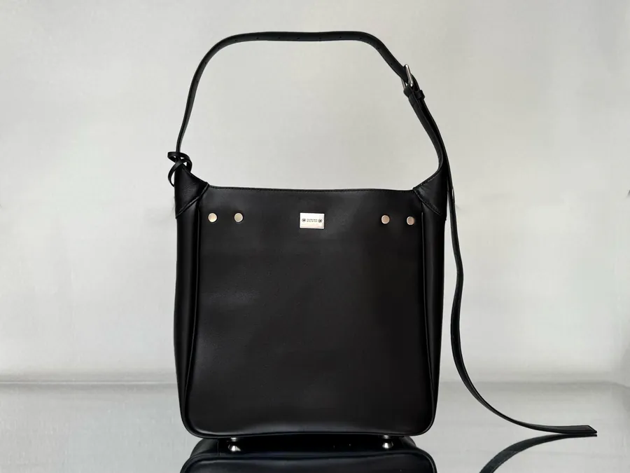 BaleNCIaga Bel Air Hobo
