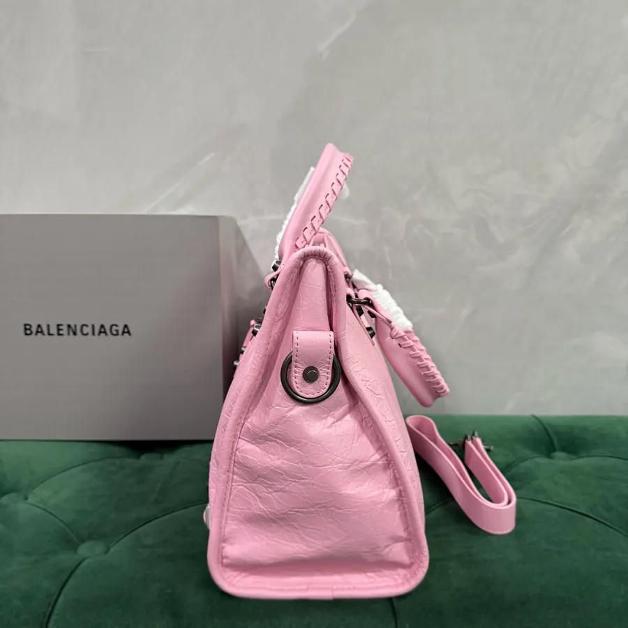 BALENCIA*LE City Motorcycle Bag Bold and Timeless Design