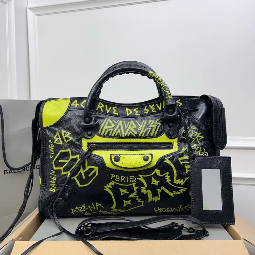Paris Home Hot Doodle Imported Original Burst Goat Leather Mini City