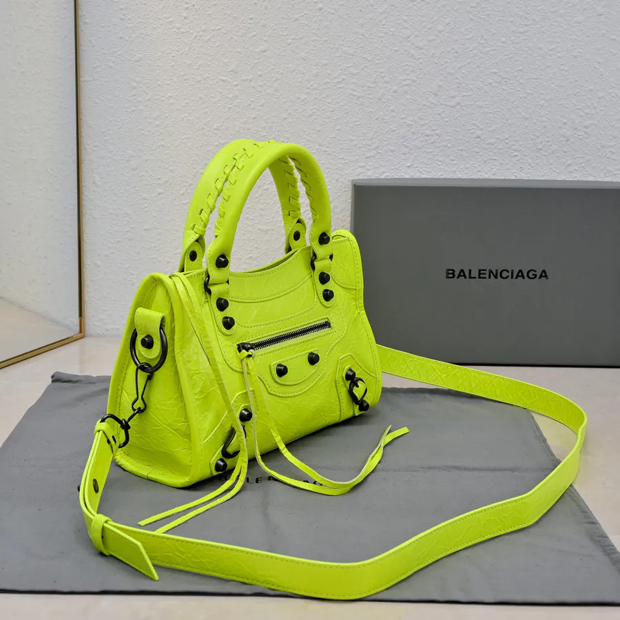 2025 Baga Classic Series Motorcycle Bag