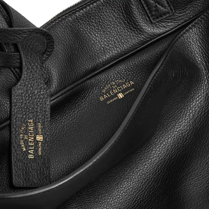 Balenciaga Carrie Bowling Bag Medium