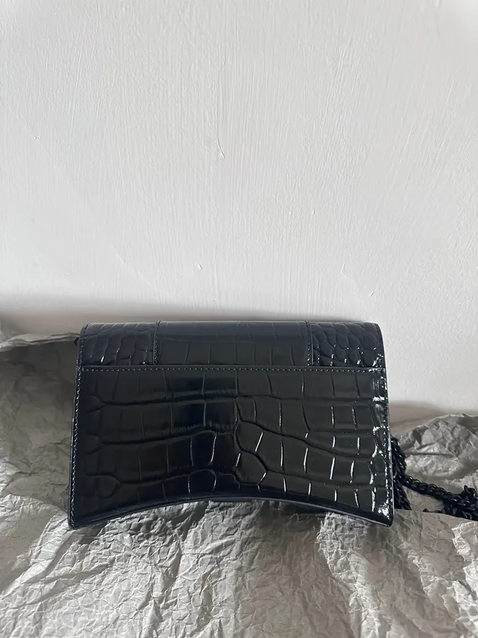 Baleenca* Hourglass Chain Tote 19cm