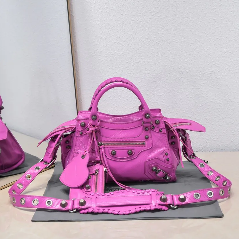 Balenciaga Paris Neo Cagole Motorcycle Bag with Heart Mirror