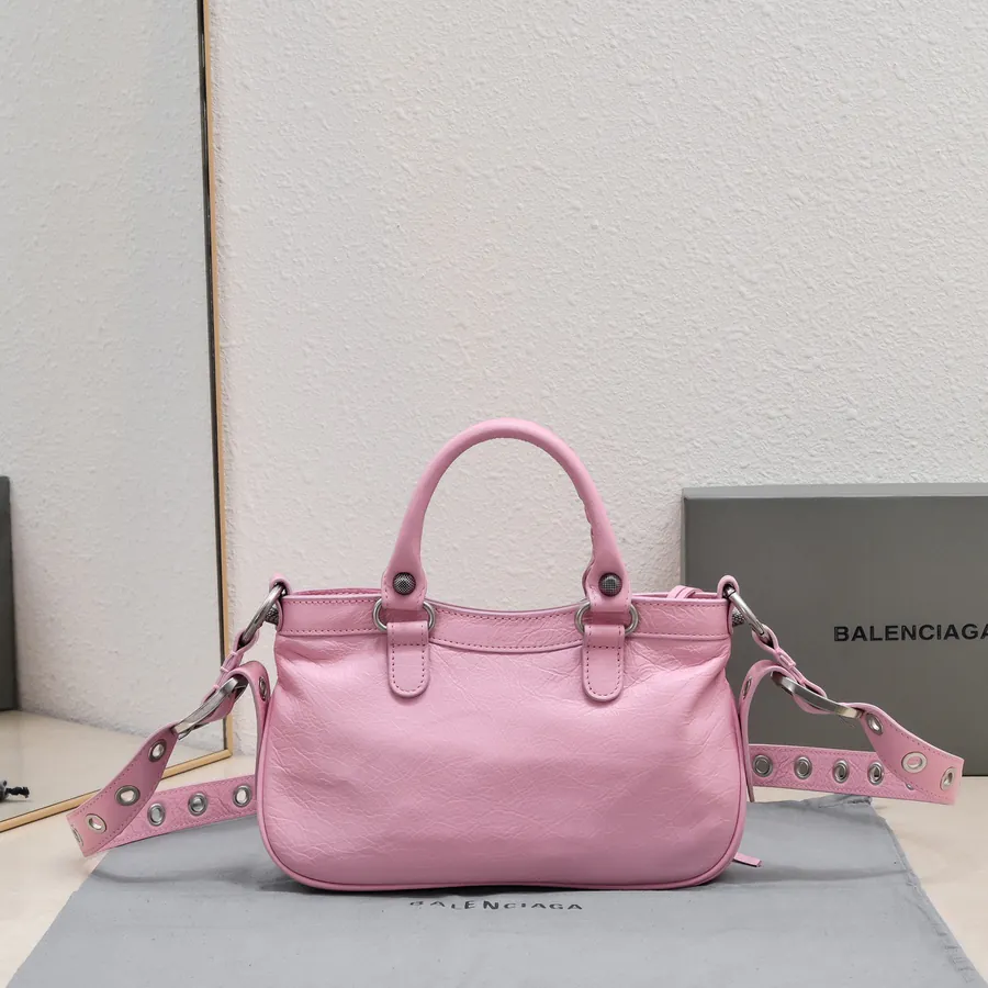 BAGA's Latest Neo Cagole Motorcycle Bag