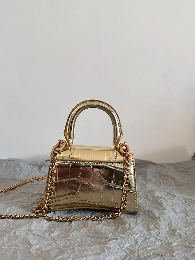 Baleenchiag* Sand Timer Bag | Mini Crocodile Skin Lip Bag
