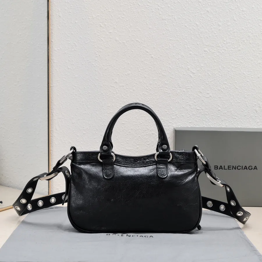 BAGA's Newest Neo Cagole Motorcycle Bag