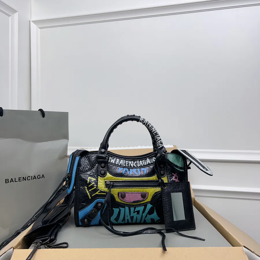 Paris Home Mini City Bucket Bag