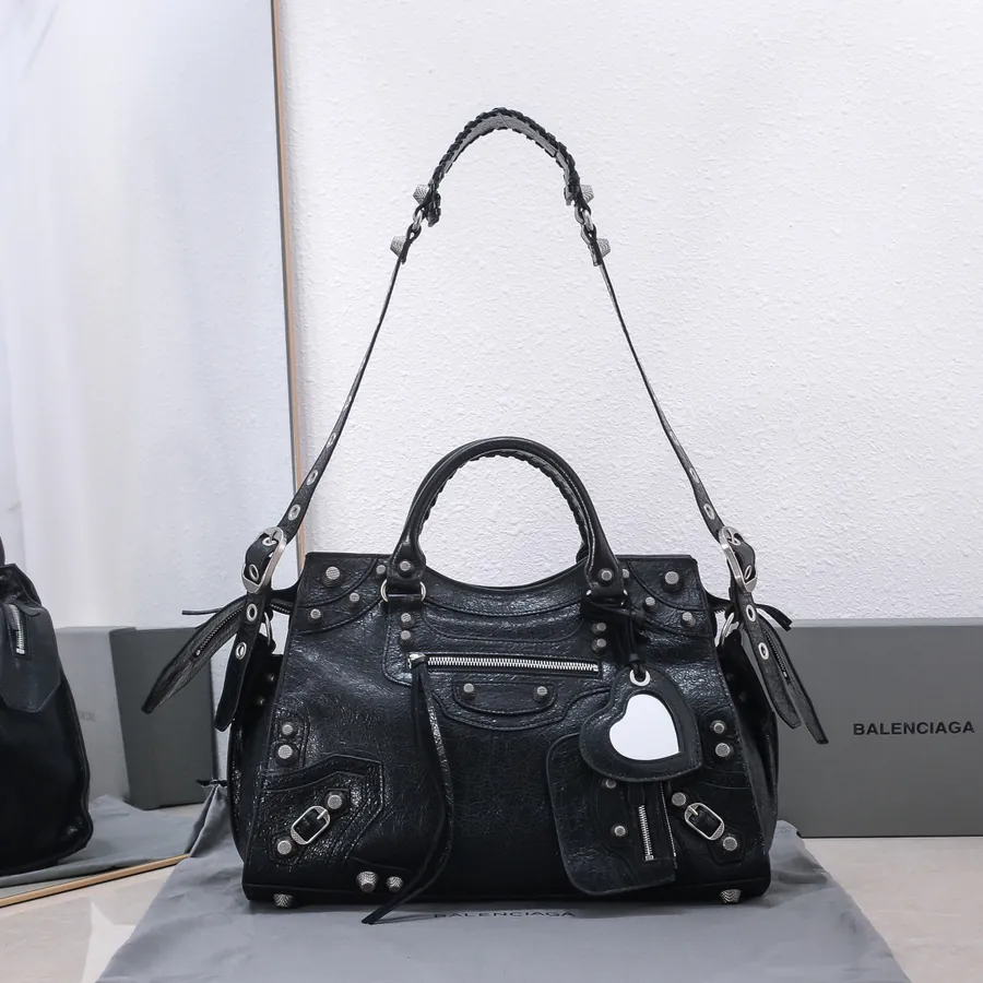 Balencia Neo Cagole New Motorcycle Bag with Adjustable Straps