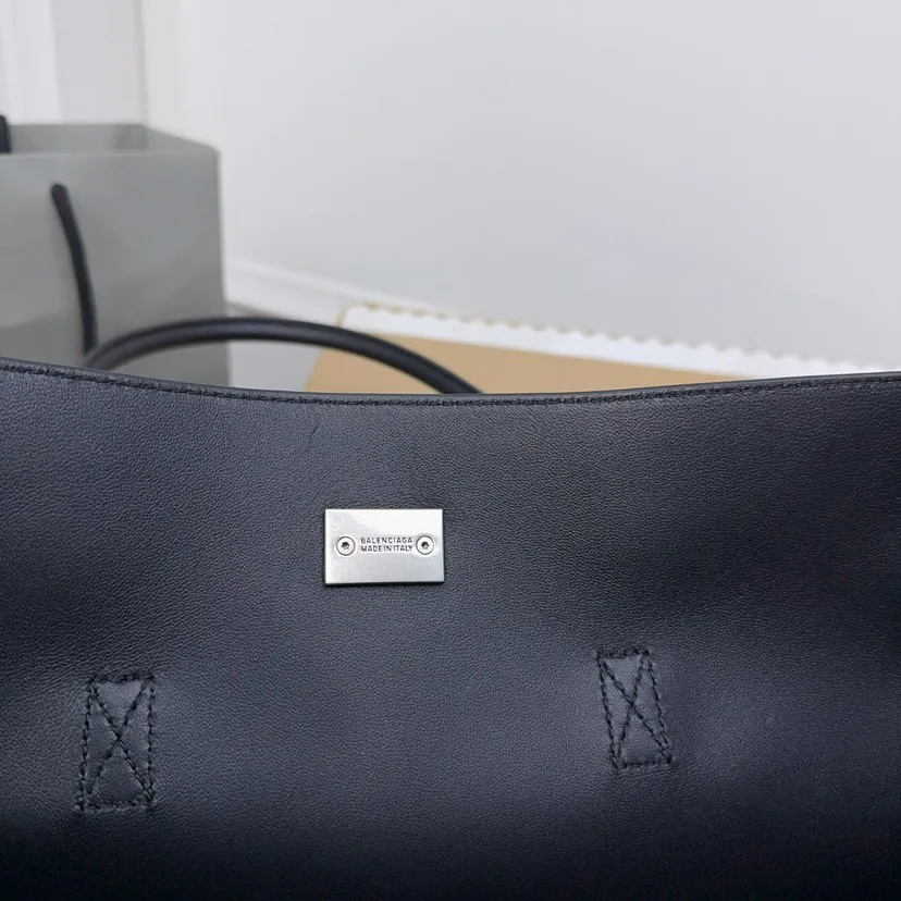 BaleNCIaga Bel Air M码中号
