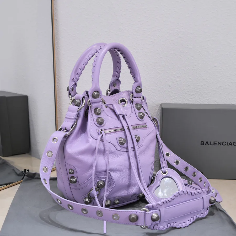 Balenciaga Paris New Bucket Bag