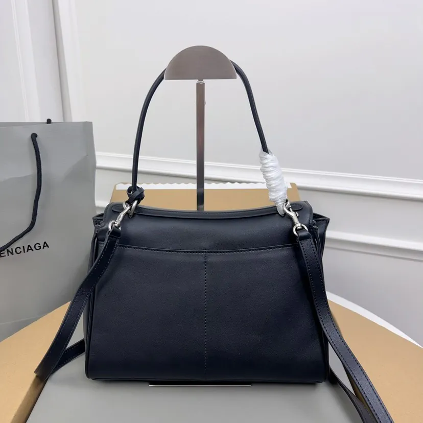 BaleNCIAGA Rodeo Bag Stylish and Versatile