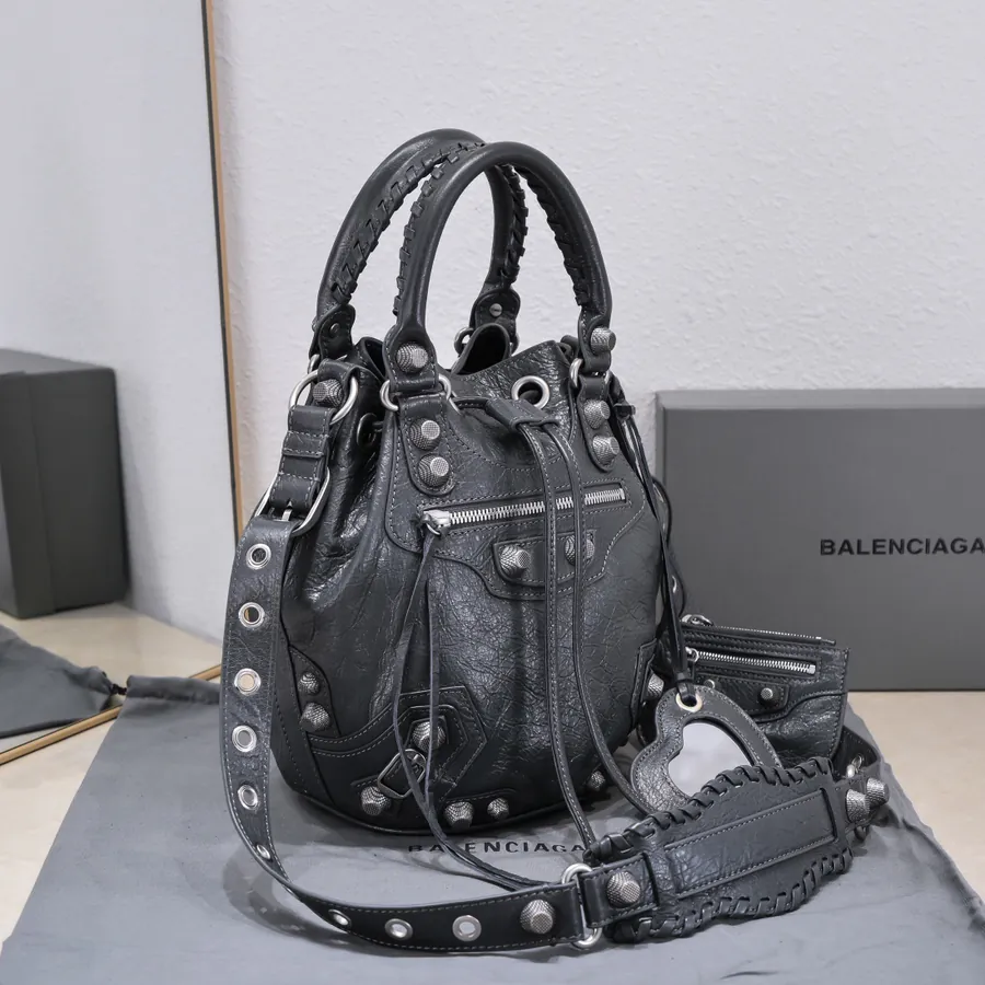 Balenciaga Paris New Bucket Bag