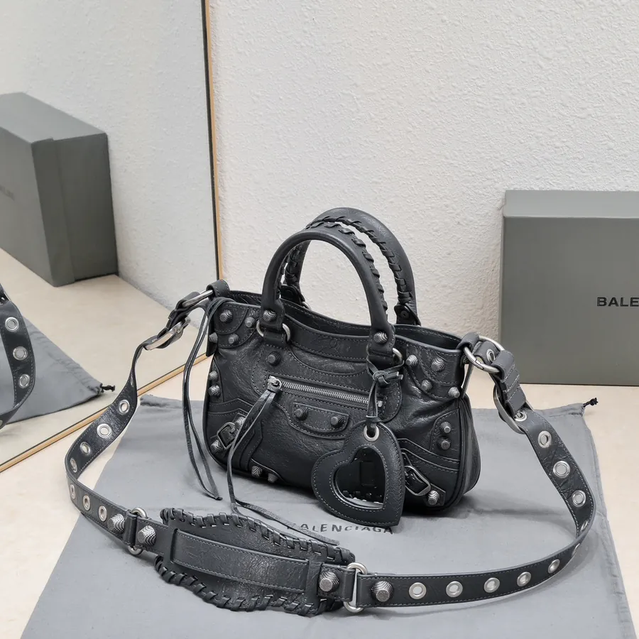 BAGA's Latest Neo Cagole Motorcycle Bag