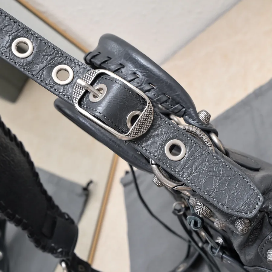 BAGA's Latest Neo Cagole Motorcycle Bag