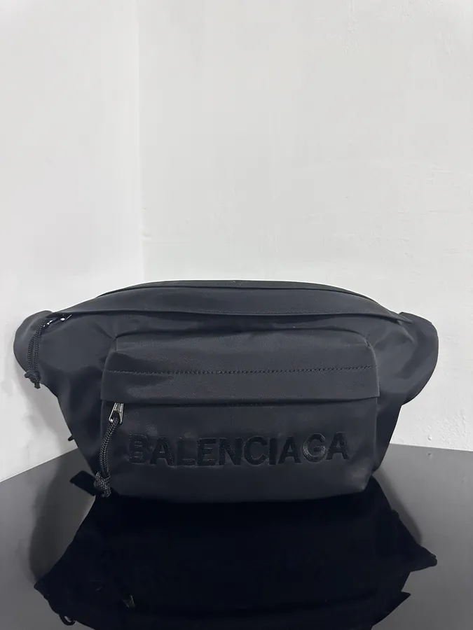 Baleenca Handmade Grained Calfskin Waist Bag