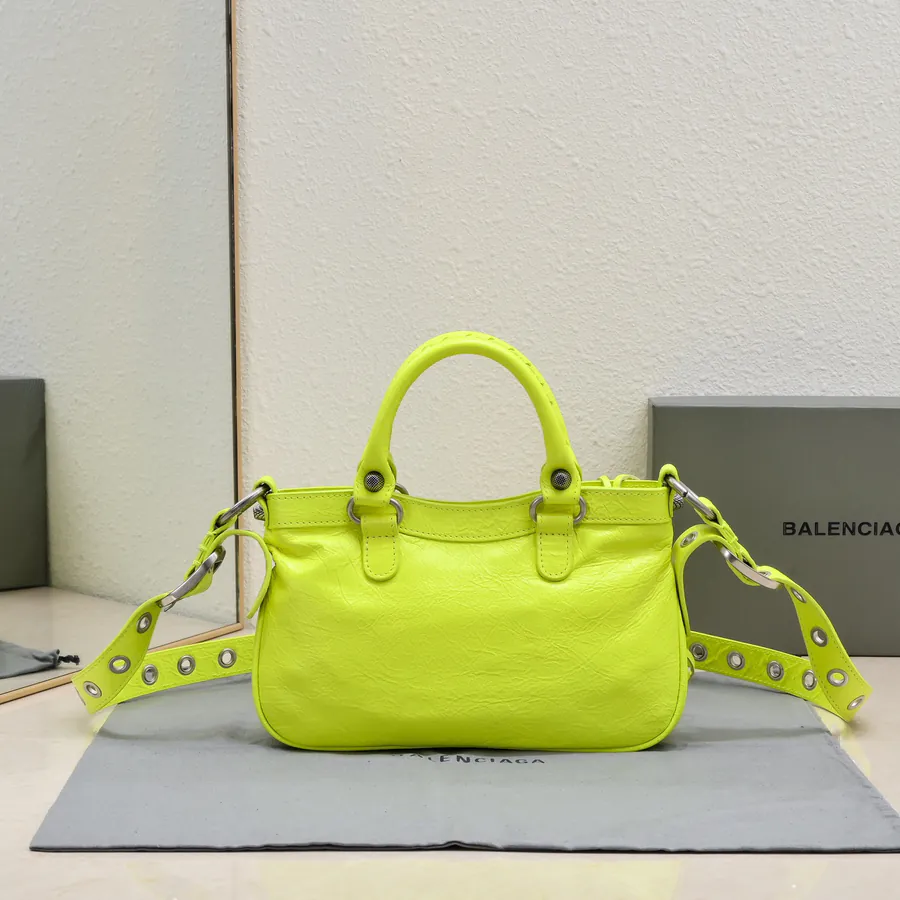 BAGA's Newest Neo Cagole Motorcycle Bag