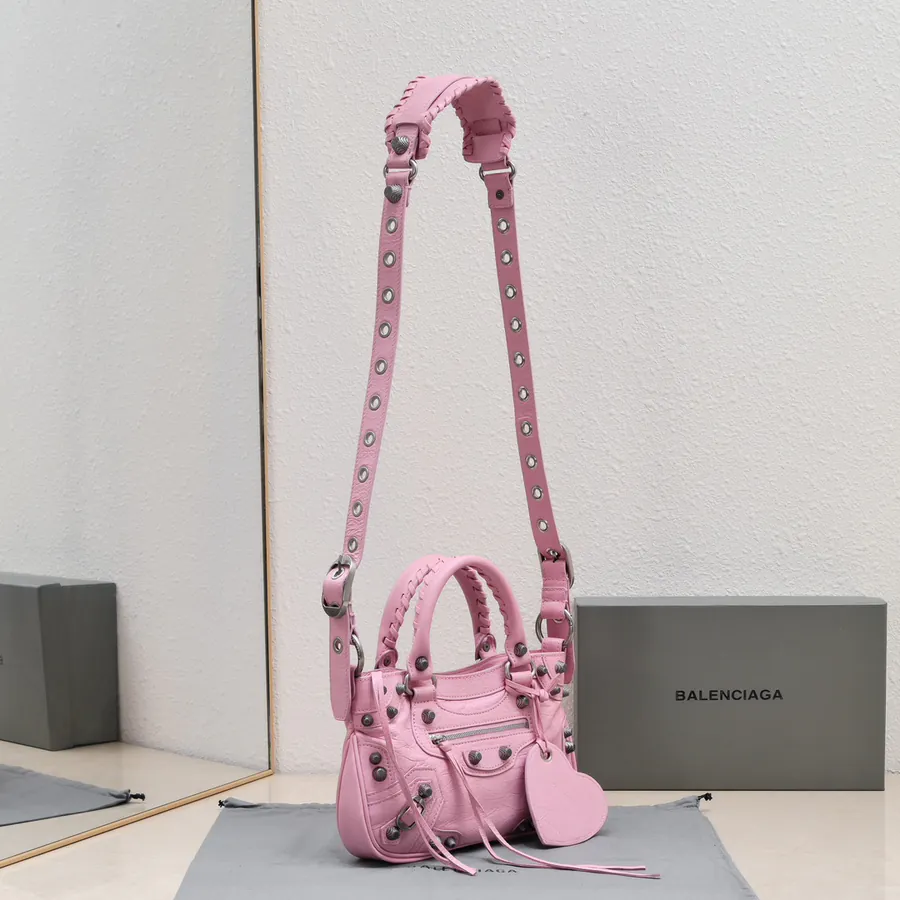 BAGA's Newest Neo Cagole Motorcycle Bag