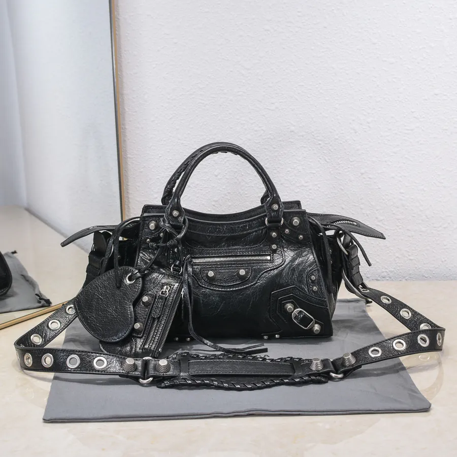Balenciaga Paris New Neo Cagole Motorcycle Bag with Heart Mirror
