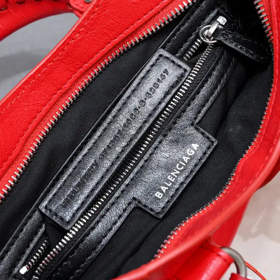 Baga's Newest Neo Cagole Motorcycle Bag