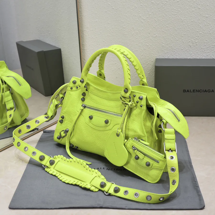 Balencia Neo Cagole Motorcycle Tote
