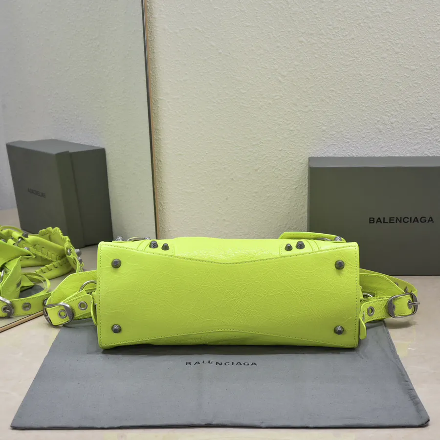 Balencia Neo Cagole Motorcycle Tote