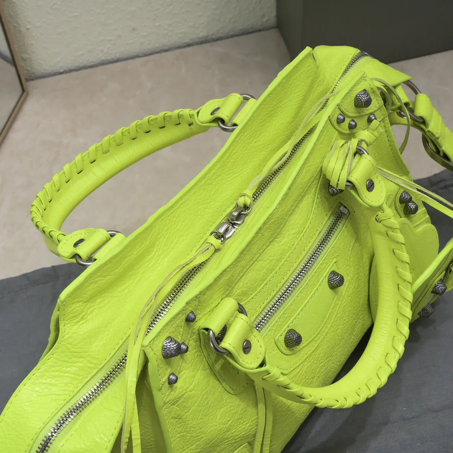 Balencia Neo Cagole Motorcycle Tote