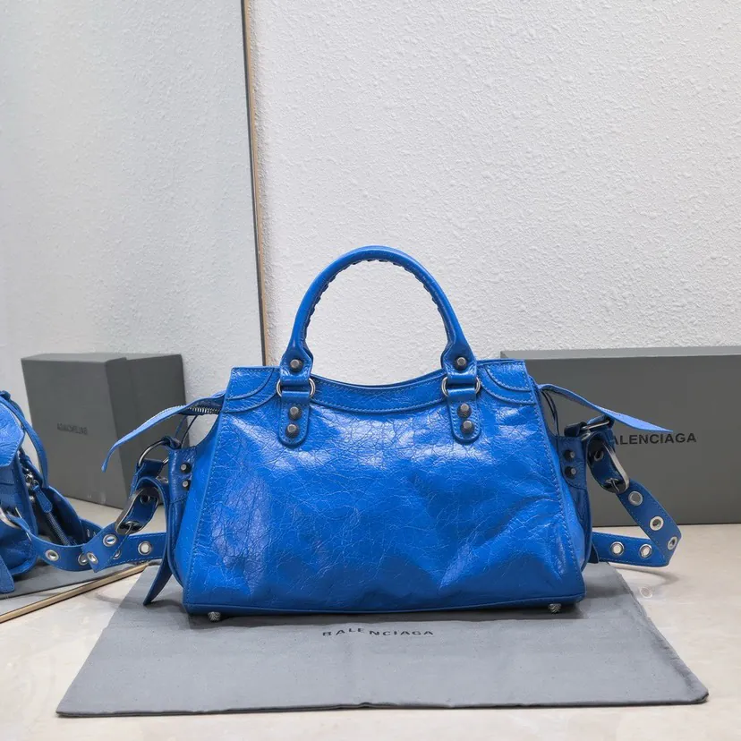 Balencia NEO CAGOLE Motorcycle Tote in Medium Size