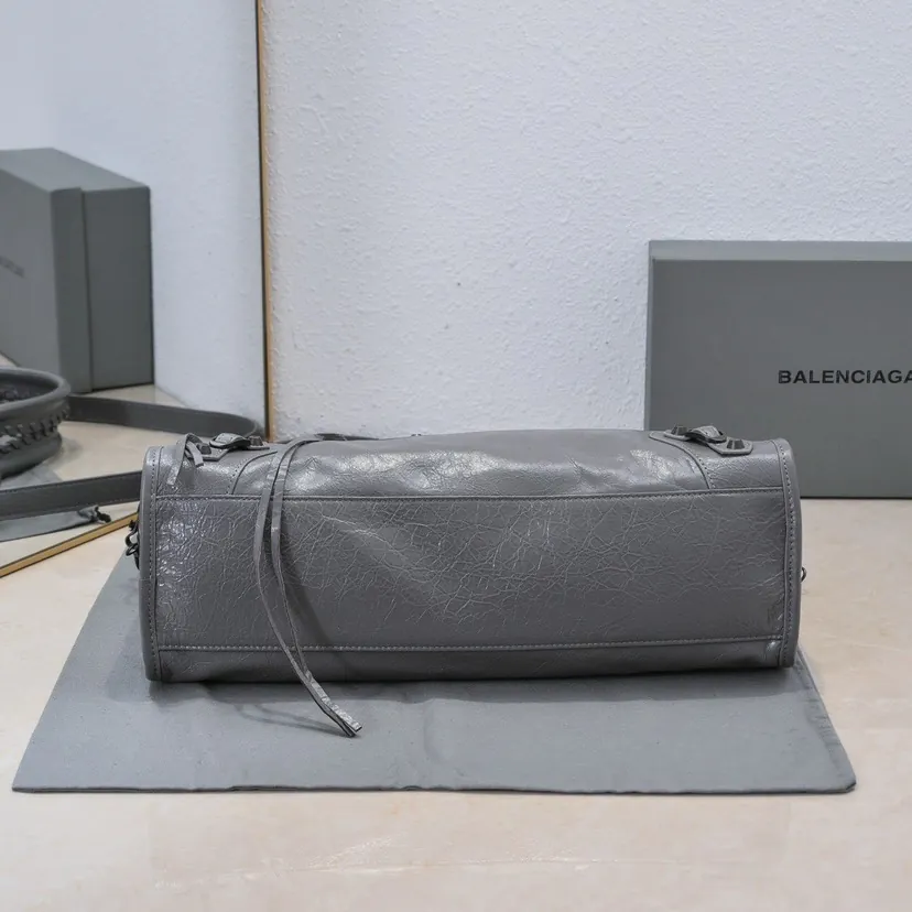 Bajia Timeless Tears Motorcycle Bag
