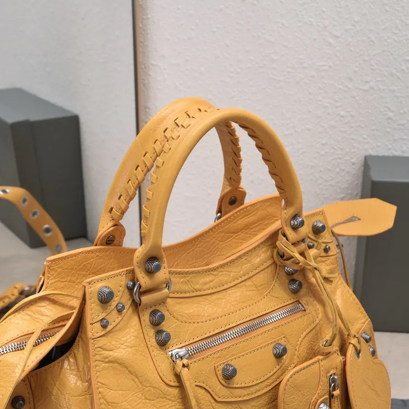 Balencia NEO CAGOLE Motorcycle Tote in Medium Size