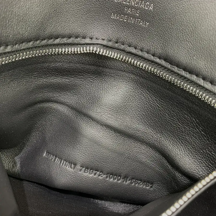 Baleenciaga Rodéo Bag Small Black Silver Buckle