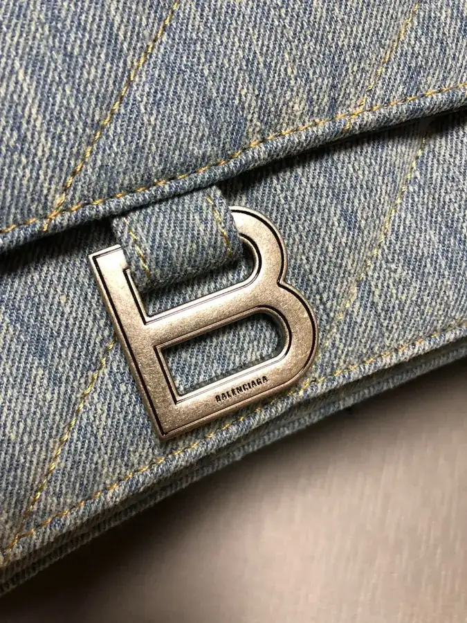 Baleenciaga Crush Sandbag with Silver Buckle