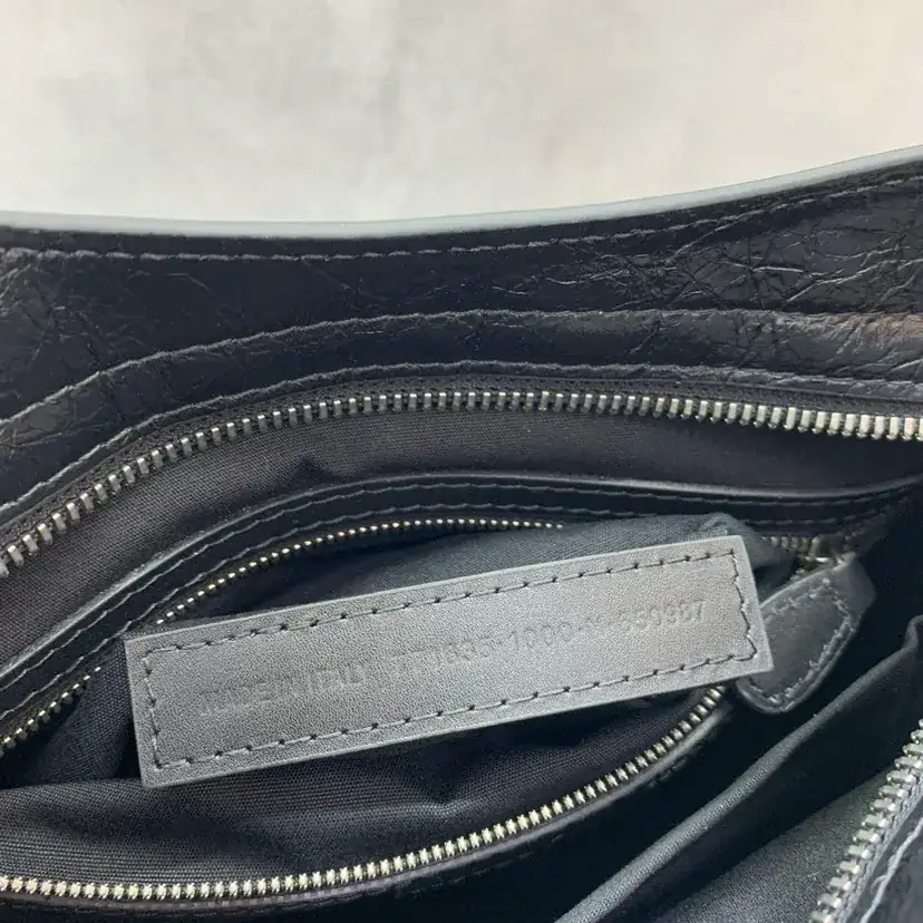 Baleeniciağa Lë City Handbag Medium
