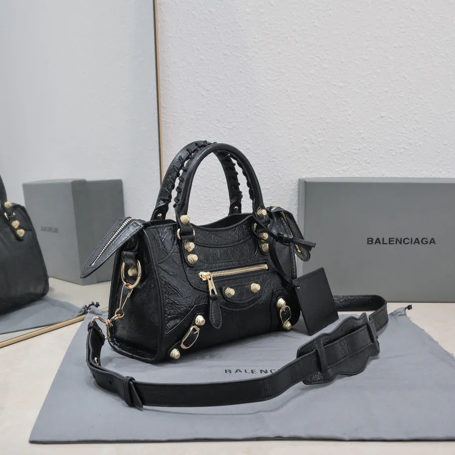 Bajia Classic Motorcycle Bag in Black Matte Gold