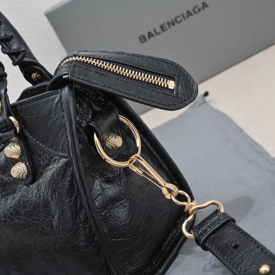 Bajia Classic Motorcycle Bag in Black Matte Gold