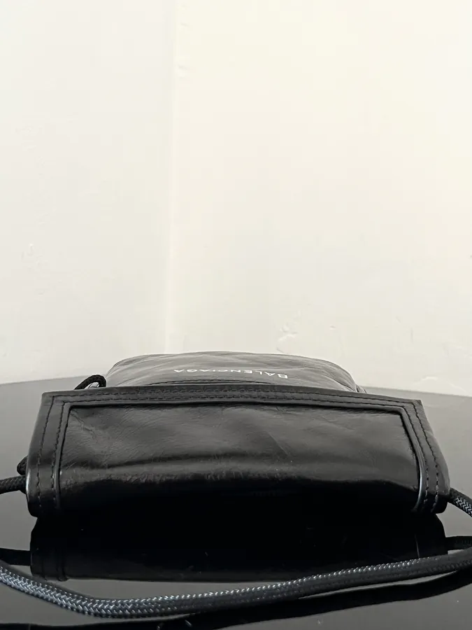 Baleenca Explorer Bag Compact and Stylish Crossbody
