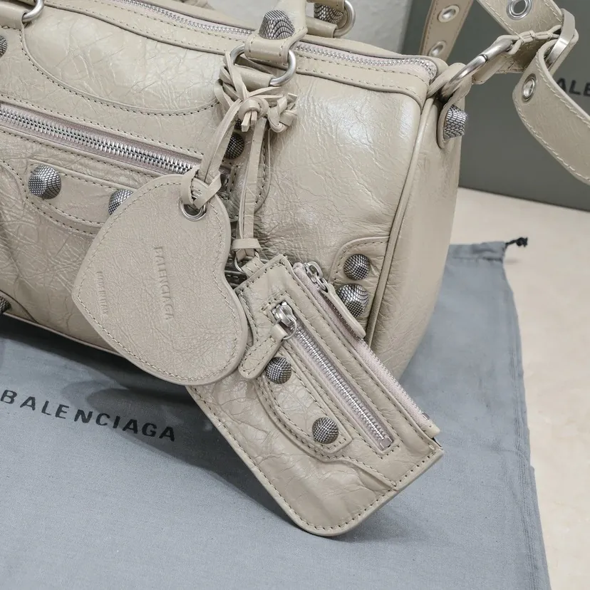 Baja New Round Tote Motorcycle Collection