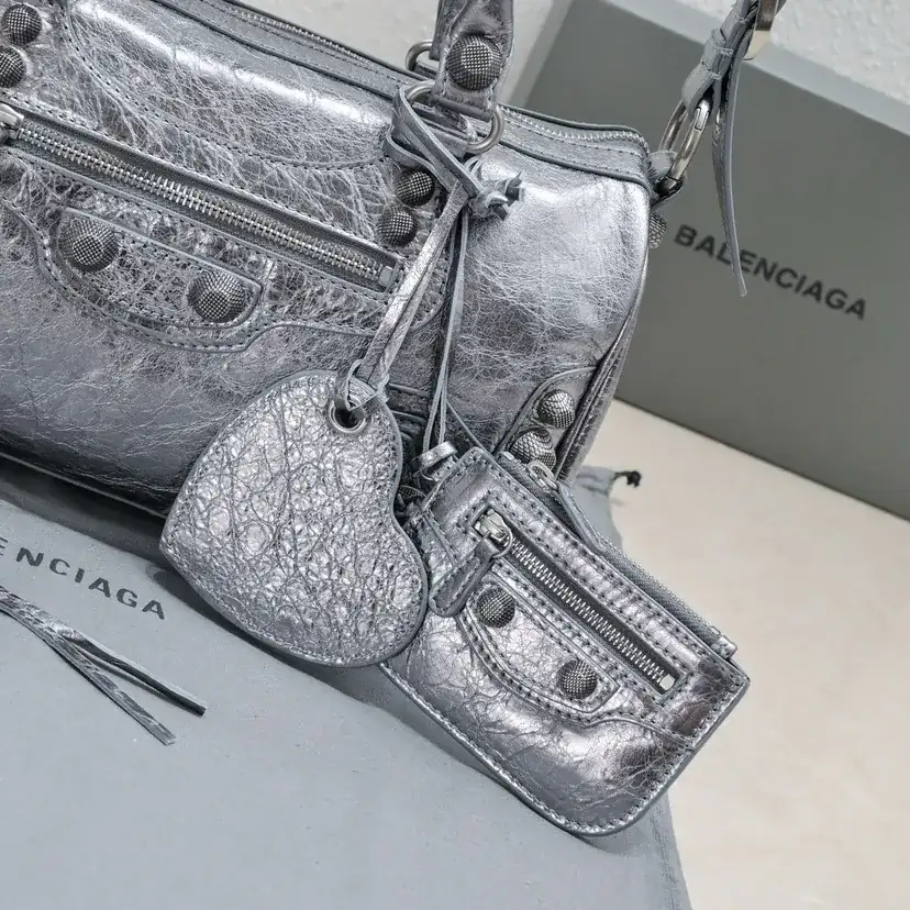 Bajia New Round Tote Motorcycle Collection