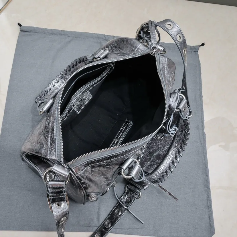Bajia New Round Tote Motorcycle Collection