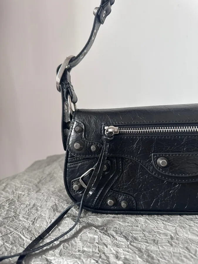 Baleenchiag 24 Cagole Sling Bag Black