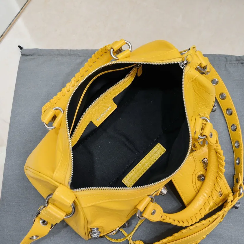 Baja New Round Tote Motorcycle Collection