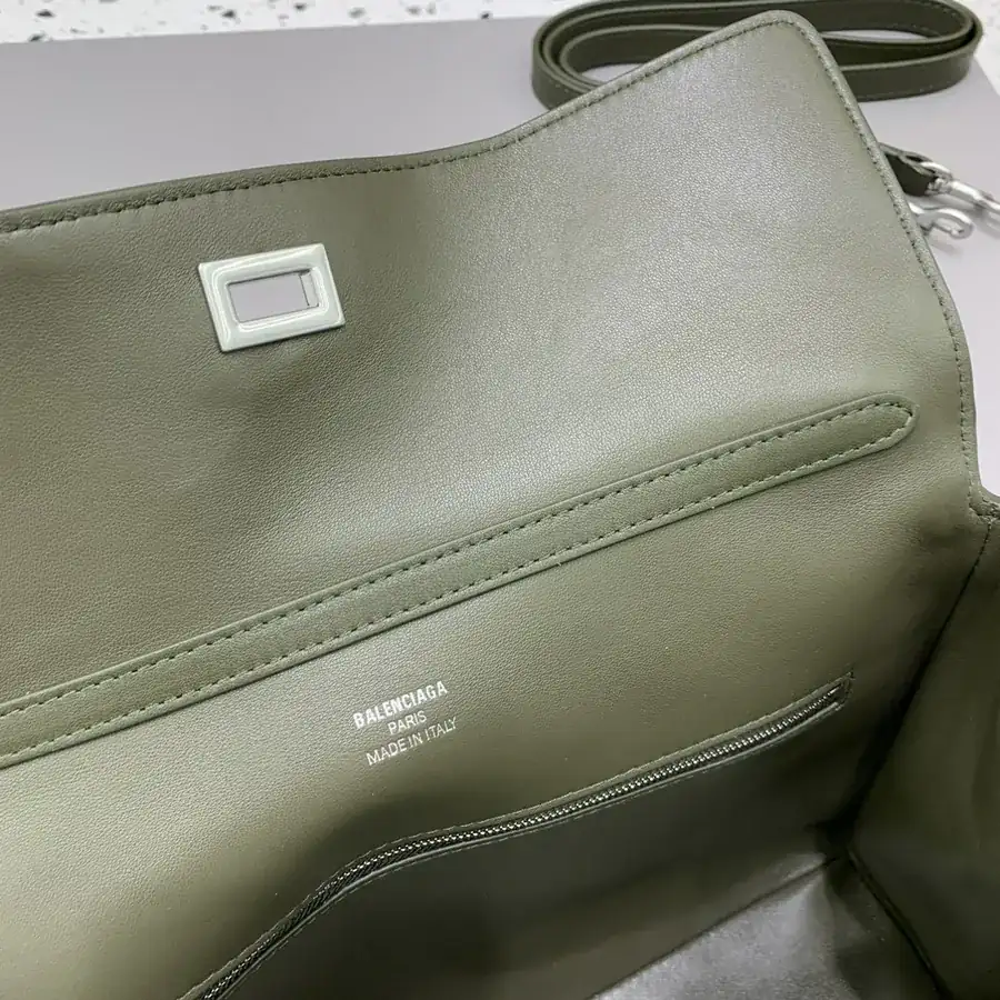 Baleenciaga Rodéo Bag Medium Green Silver Buckle