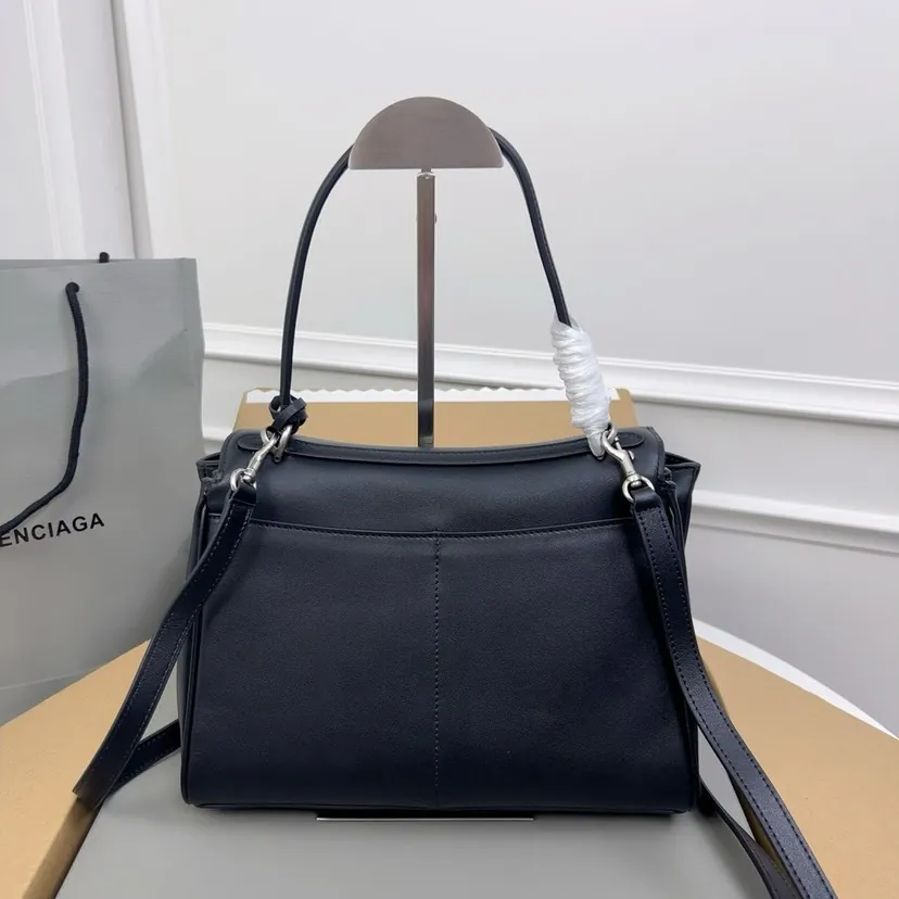 Balestra Rodeo Bag Stylish and Versatile Handbag