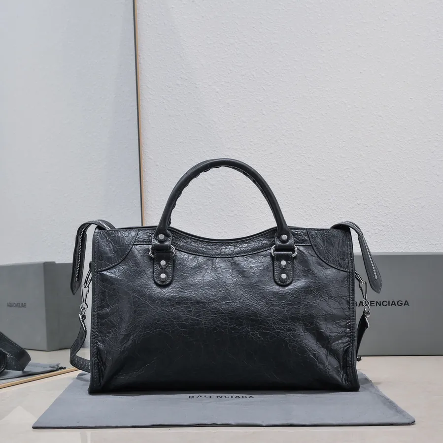 Barjaka Classic Motorcycle Bag Grained Calfskin 38 cm