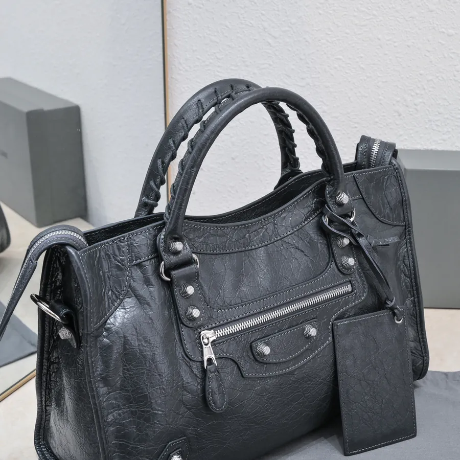 Barjaka Classic Motorcycle Bag Grained Calfskin 38 cm