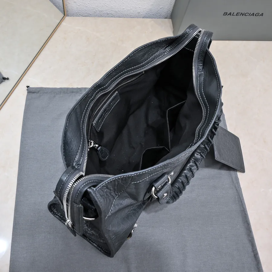 Barjaka Classic Motorcycle Bag Grained Calfskin 38 cm