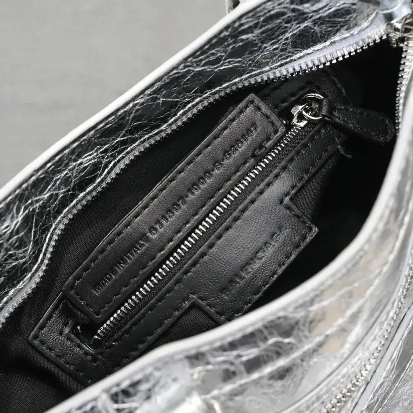 Baja 'Time Tears' Motorcycle Bag Classic Series