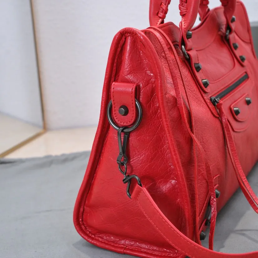 Baja 'Timeless Tears' Motorcycle Bag
