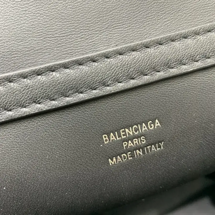 Baleenciaga Rodéo Bag Medium Black Silver Buckle