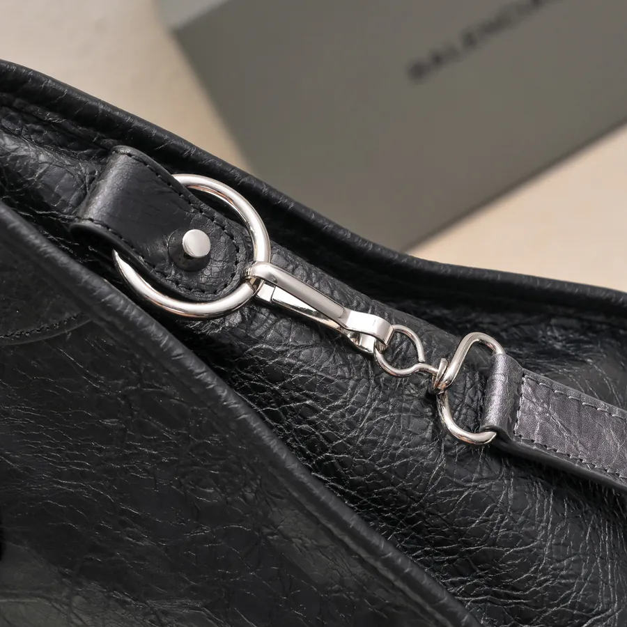 Baja 'Timeless Tears' Motorcycle Bag