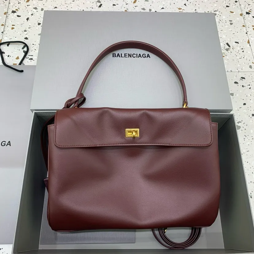 Baleenciaga Rodeo Bag Medium Size, Chestnut Brown